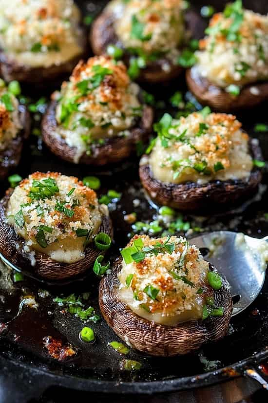 air fryer stuffed cremini mushrooms with cream cheese