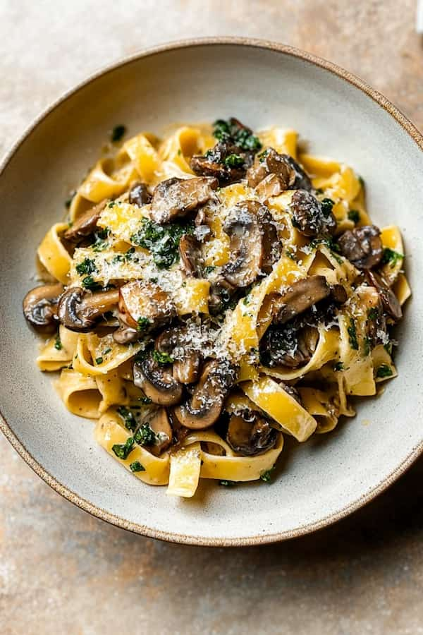 easy oyster mushroom pasta