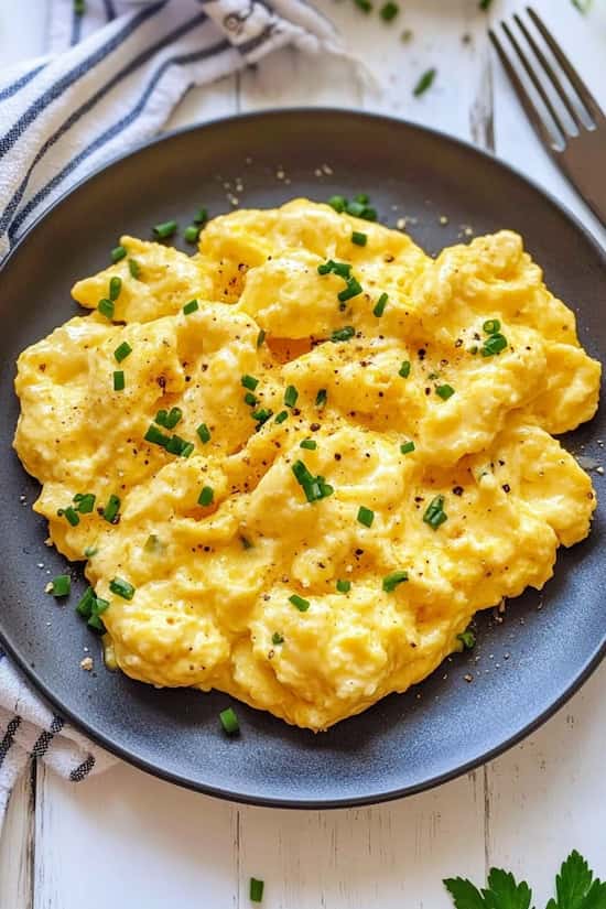 fluffy scrambled eggs recipe