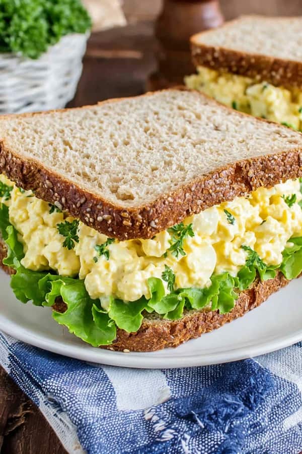 egg salad sandwich